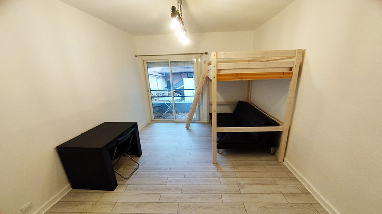 Ma-Cabane - Location Appartement VOIRON, 26 m²