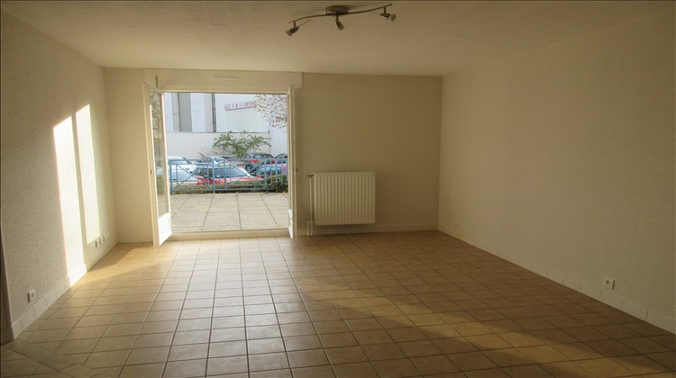 Ma-Cabane - Location Appartement VOIRON, 47 m²