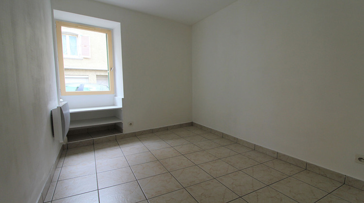 Ma-Cabane - Location Appartement VOIRON, 40 m²