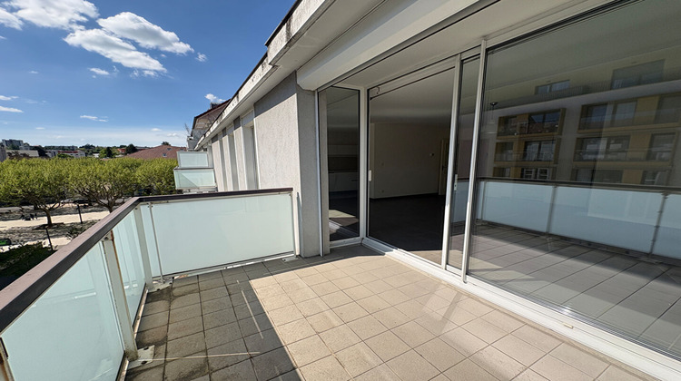 Ma-Cabane - Location Appartement VOIRON, 85 m²