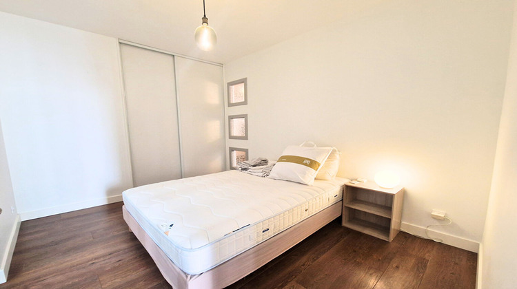 Ma-Cabane - Location Appartement VOIRON, 54 m²