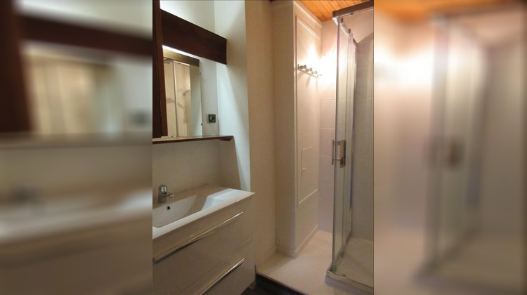 Ma-Cabane - Location Appartement VOIRON, 60 m²