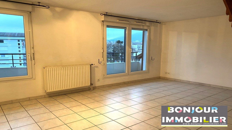 Ma-Cabane - Location Appartement Voiron, 50 m²