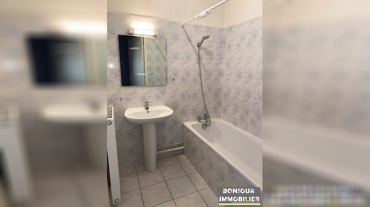 Ma-Cabane - Location Appartement Voiron, 50 m²