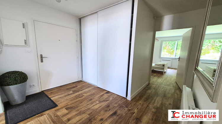 Ma-Cabane - Location Appartement VOIRON, 66 m²