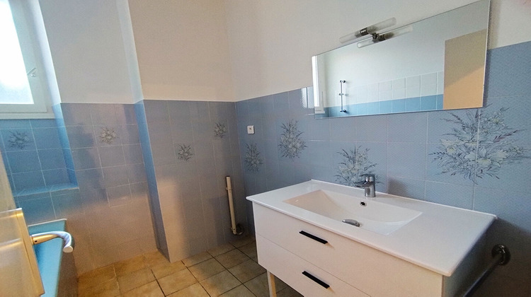 Ma-Cabane - Location Appartement VOIRON, 79 m²