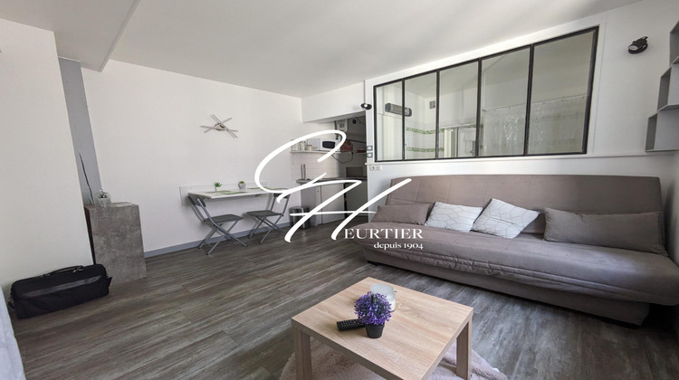Ma-Cabane - Location Appartement Voiron, 17 m²