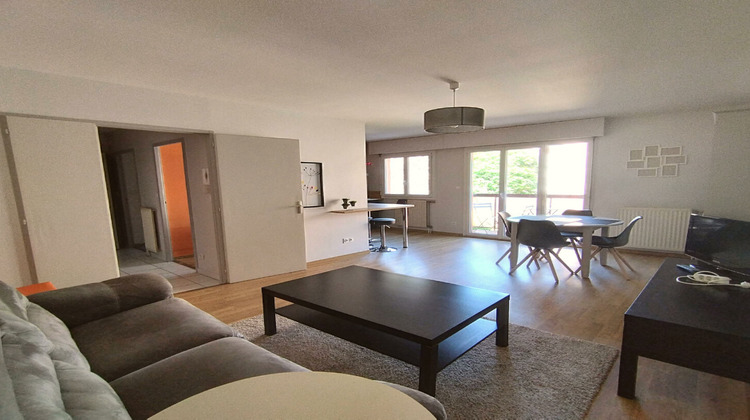 Ma-Cabane - Location Appartement VOIRON, 48 m²
