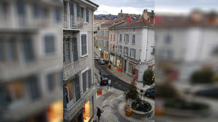 Ma-Cabane - Location Appartement VOIRON, 57 m²