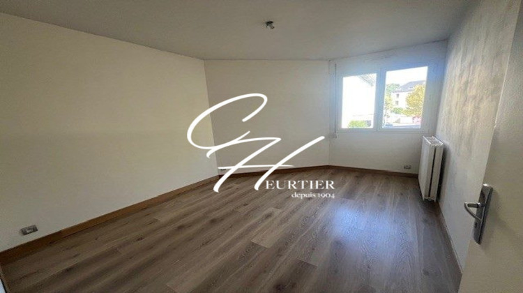 Ma-Cabane - Location Appartement Voiron, 67 m²