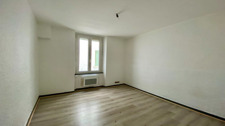 Ma-Cabane - Location Appartement VOIRON, 27 m²