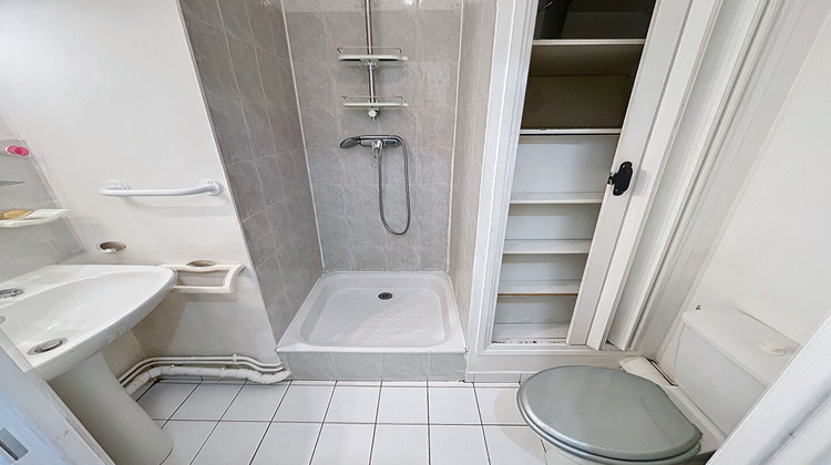 Ma-Cabane - Location Appartement VOISINS-LE-BRETONNEUX, 22 m²