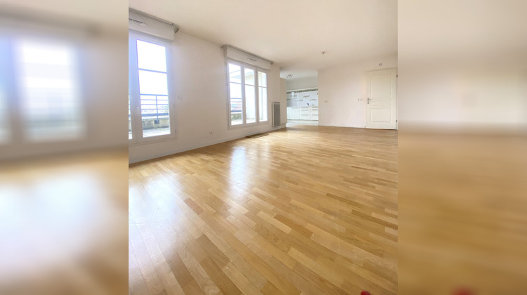 Ma-Cabane - Location Appartement VOISINS-LE-BRETONNEUX, 68 m²