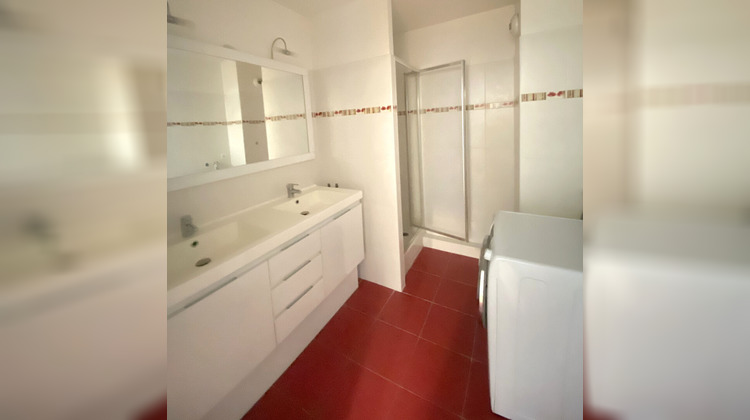 Ma-Cabane - Location Appartement VOISINS-LE-BRETONNEUX, 68 m²