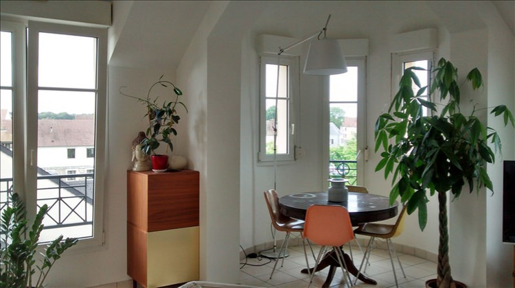Ma-Cabane - Location Appartement VOISINS-LE-BRETONNEUX, 83 m²
