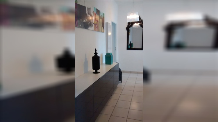 Ma-Cabane - Location Appartement VOISINS-LE-BRETONNEUX, 83 m²