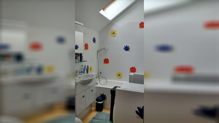 Ma-Cabane - Location Appartement VOISINS-LE-BRETONNEUX, 83 m²