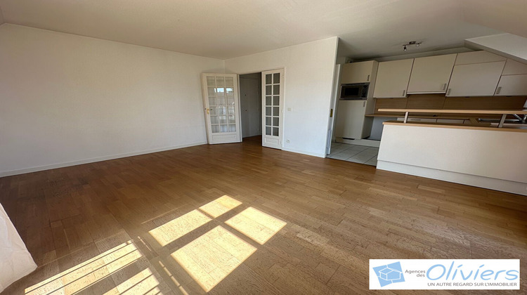 Ma-Cabane - Location Appartement Voisins-le-Bretonneux, 44 m²