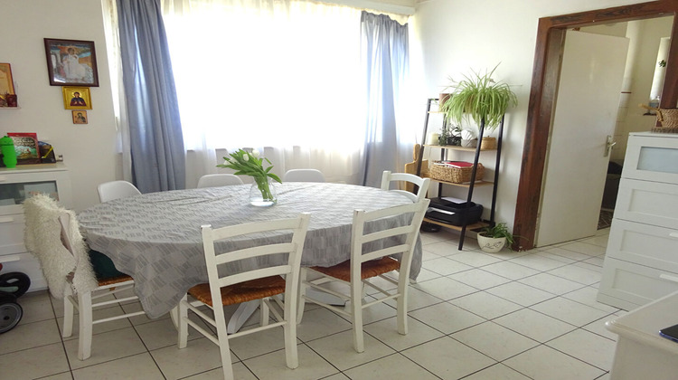Ma-Cabane - Location Appartement VOLMERANGE-LES-MINES, 65 m²