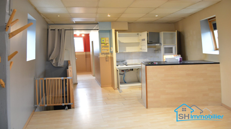 Ma-Cabane - Location Appartement Wattrelos, 55 m²