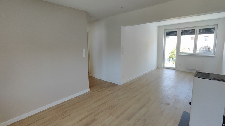 Ma-Cabane - Location Appartement WOUSTVILLER, 80 m²