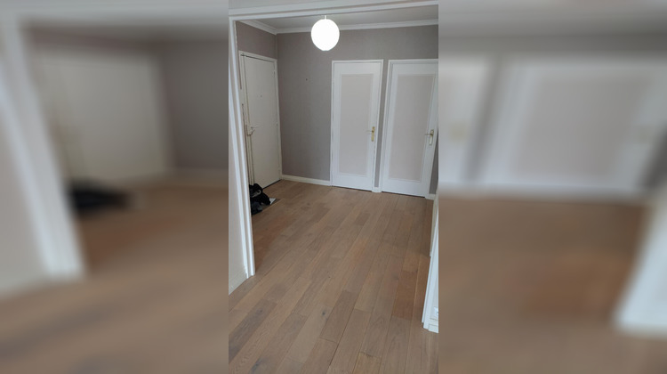Ma-Cabane - Location Appartement YERRES, 75 m²