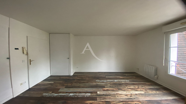 Ma-Cabane - Location Appartement YERRES, 28 m²