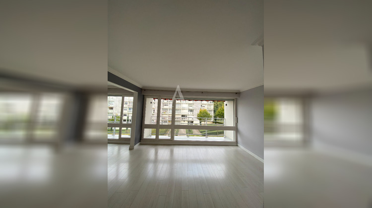 Ma-Cabane - Location Appartement YERRES, 82 m²