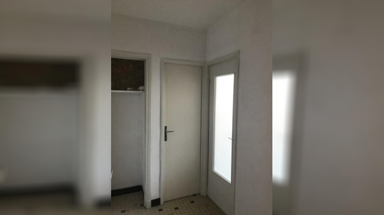 Ma-Cabane - Location Appartement Yzeure, 19 m²