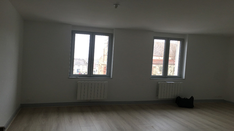 Ma-Cabane - Location Appartement YZEURE, 51 m²