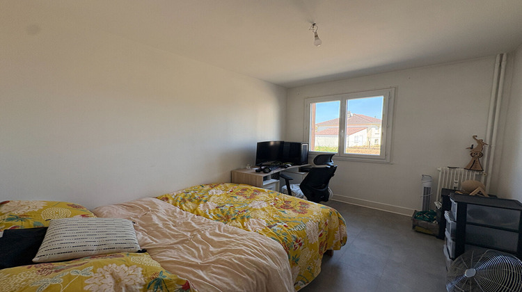 Ma-Cabane - Location Appartement YZEURE, 58 m²