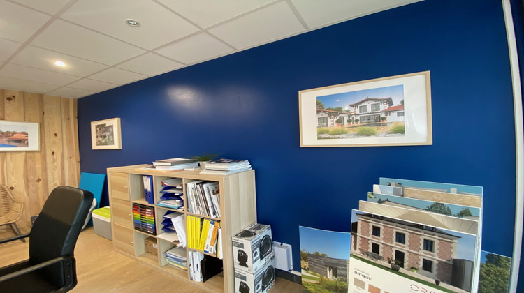 Ma-Cabane - Location Boutique Ares, 30 m²