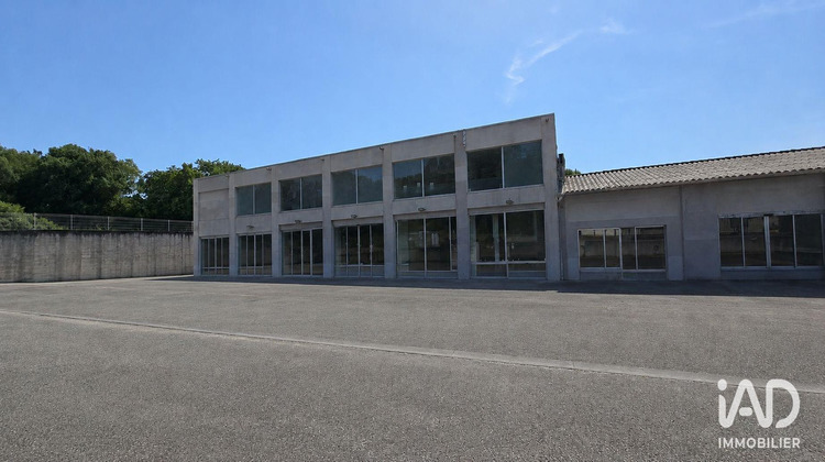 Ma-Cabane - Location Boutique Aubignan, 250 m²