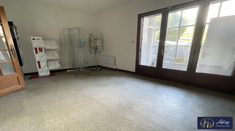 Ma-Cabane - Location Boutique Bort-les-Orgues, 70 m²