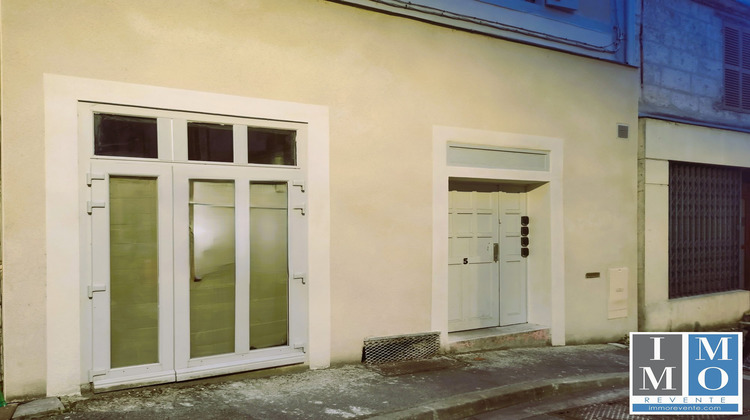 Ma-Cabane - Location Boutique Bourges, 65 m²