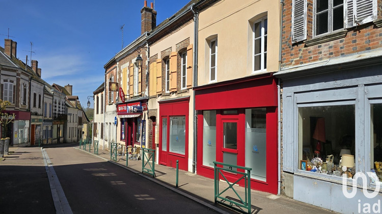 Ma-Cabane - Location Boutique Champignelles, 80 m²