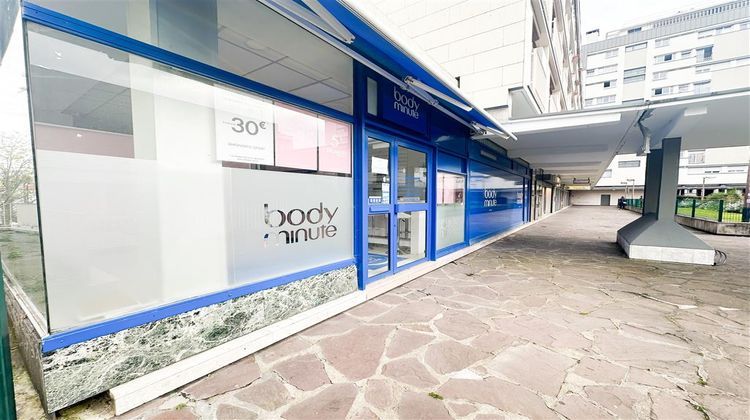 Ma-Cabane - Location Boutique COLOMBES, 120 m²