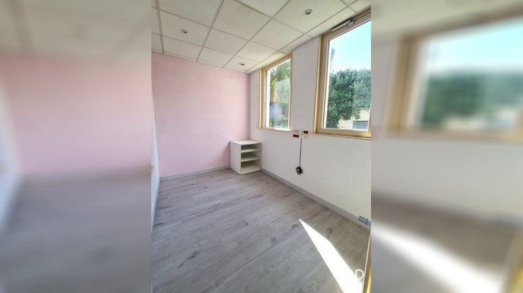 Ma-Cabane - Location Boutique Domart-en-Ponthieu, 65 m²