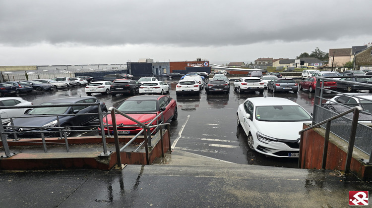 Ma-Cabane - Location Boutique Guéret, 654 m²