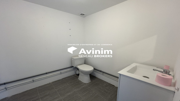 Ma-Cabane - Location Boutique La Salvetat-Saint-Gilles, 75 m²