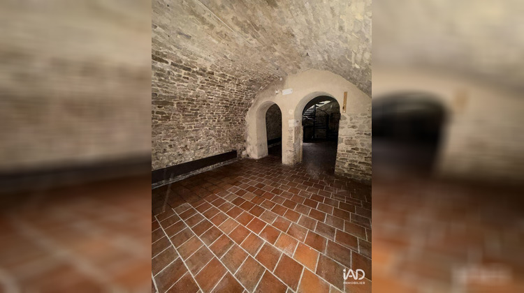 Ma-Cabane - Location Boutique Langres, 140 m²