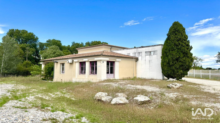 Ma-Cabane - Location Boutique Lapalud, 131 m²