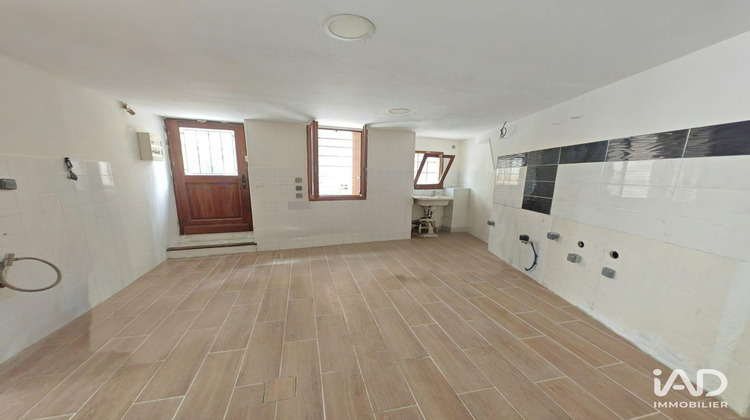 Ma-Cabane - Location Boutique Le Bousquet-d'Orb, 52 m²