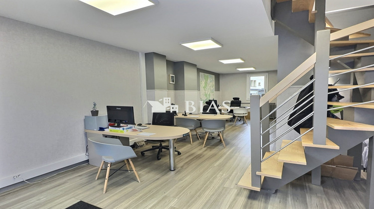 Ma-Cabane - Location Boutique Louviers, 80 m²