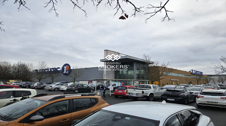 Ma-Cabane - Location Boutique Mâcon, 67 m²