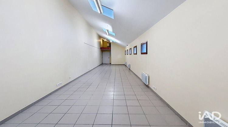 Ma-Cabane - Location Boutique Marly-le-Roi, 71 m²