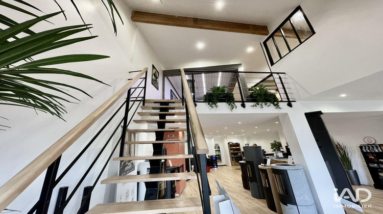 Ma-Cabane - Location Boutique Mennecy, 110 m²