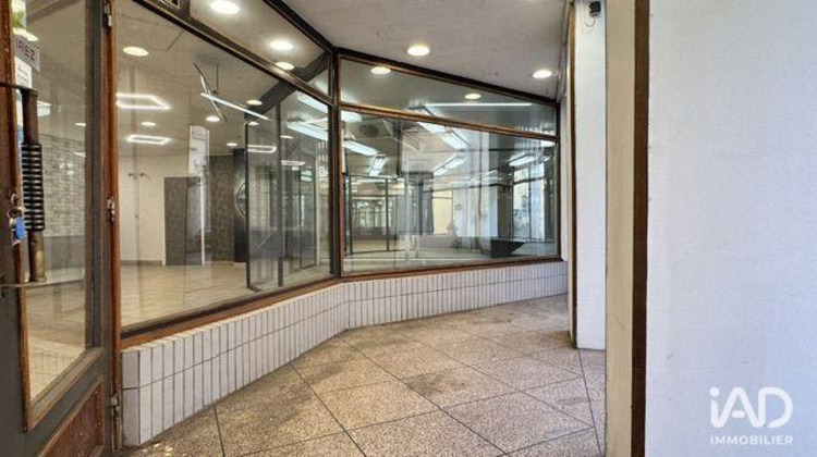 Ma-Cabane - Location Boutique Moirans, 144 m²