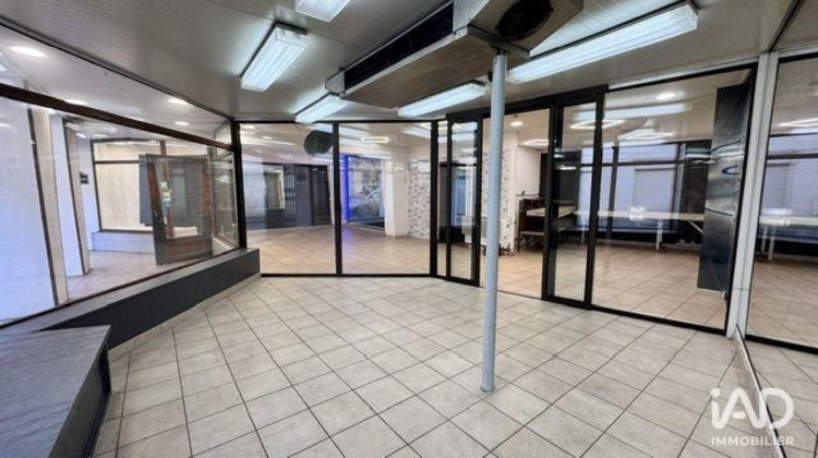 Ma-Cabane - Location Boutique Moirans, 144 m²