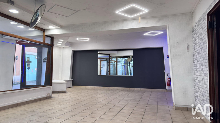 Ma-Cabane - Location Boutique Moirans, 144 m²